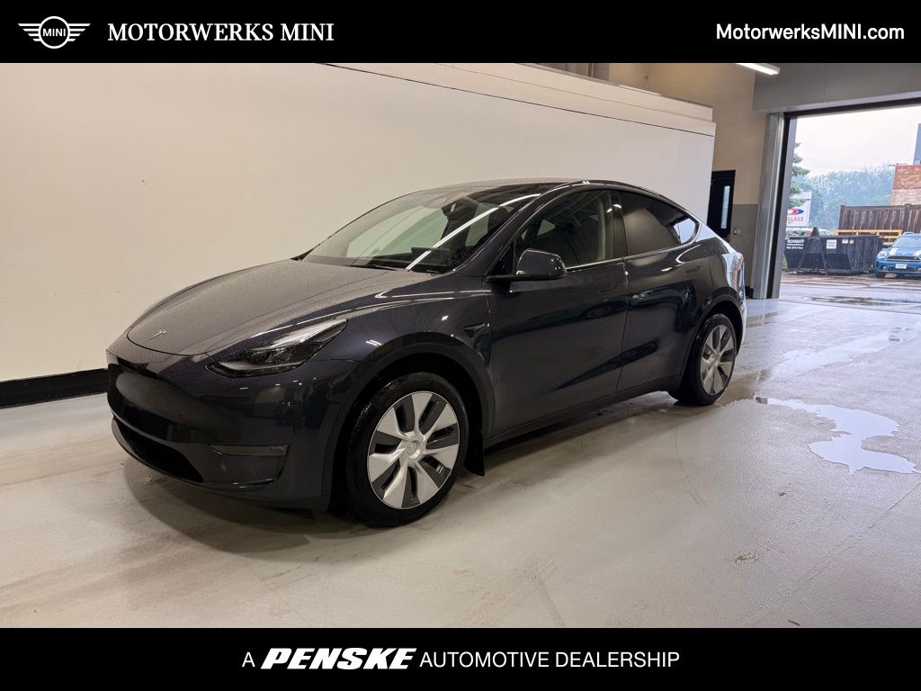 2024 Tesla Model Y Long Range Hero Image