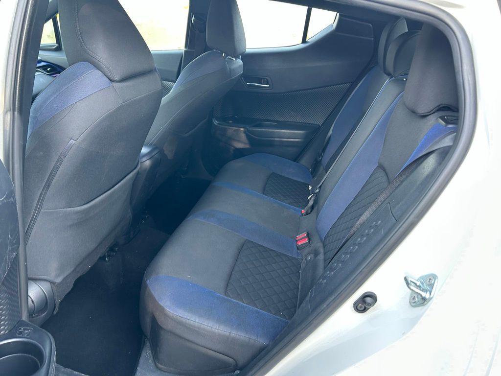 Thumbnail: 2021 Toyota C-HR - 13