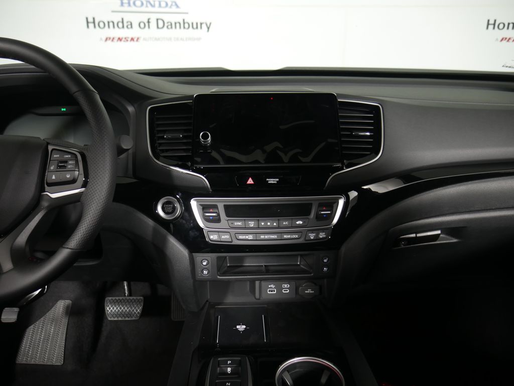 Thumbnail: 2025 Honda Ridgeline - 13