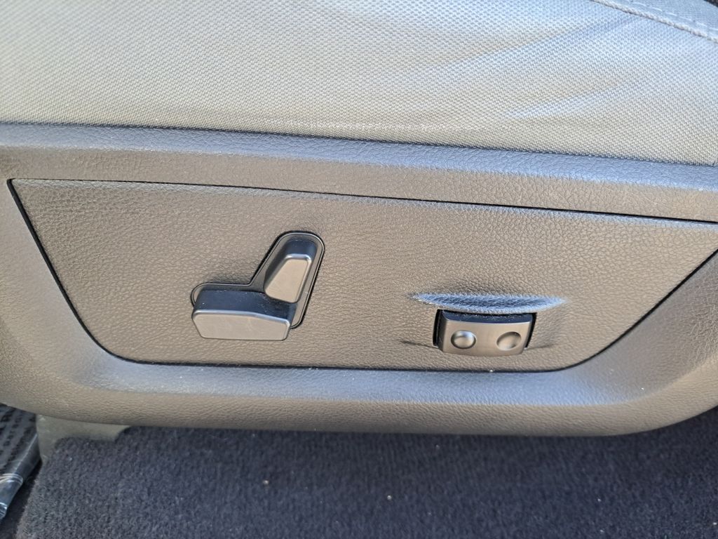 Used Car 2016 Ram 1500  Slt For Sale Under $15,000 In Austin, Texas