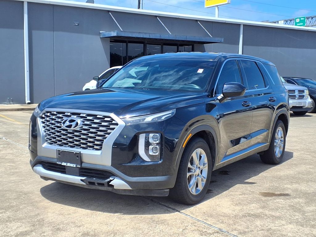 2020 Hyundai Palisade SE White at Genesis of Spring