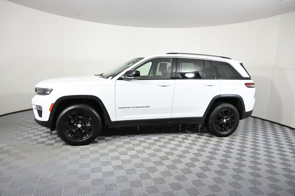 Used 2023 Jeep Grand Cherokee Limited with VIN 1C4RJHBG4PC627144 for sale in Forest Lake, Minnesota