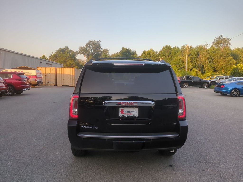 2020 GMC Yukon Denali