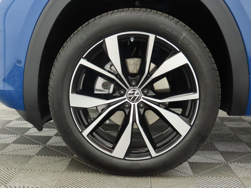 2025 Volkswagen Atlas SEL 32