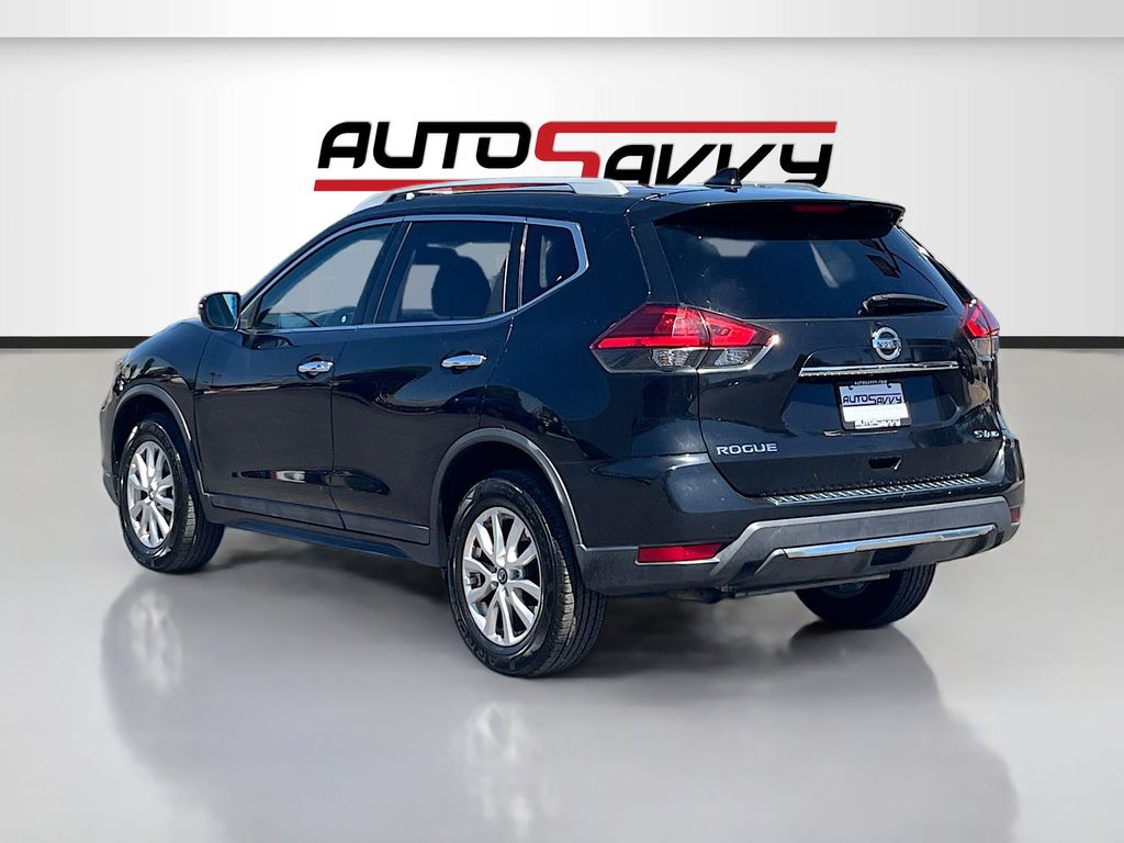 Used 2017 Black Nissan SV image 5
