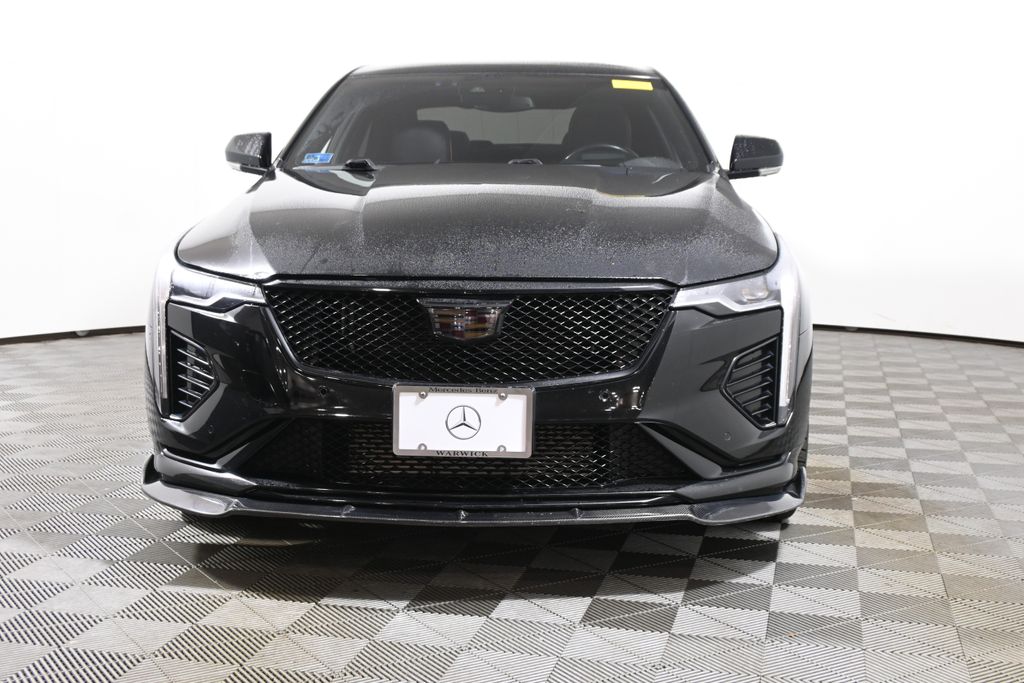 Thumbnail: 2024 Cadillac CT4 - 10