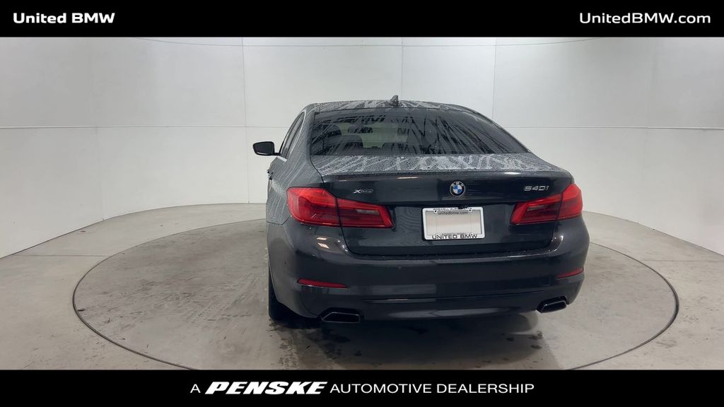 2018 BMW 5 Series 540i xDrive 7