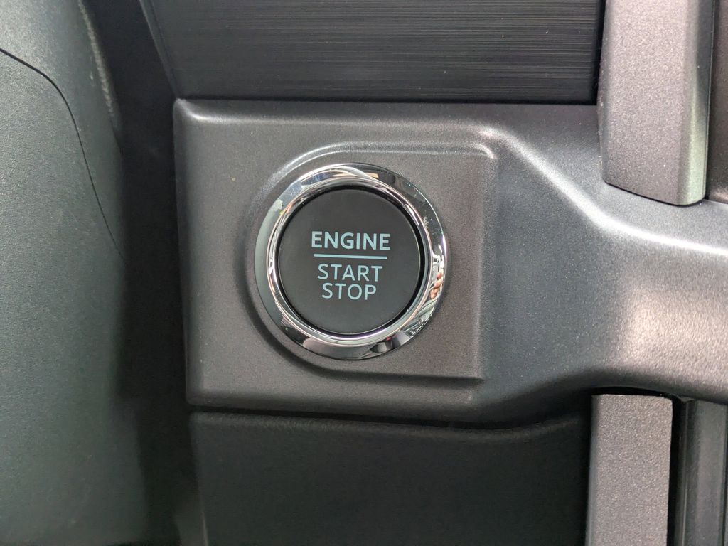 2025 Ford F-150 Black Widow