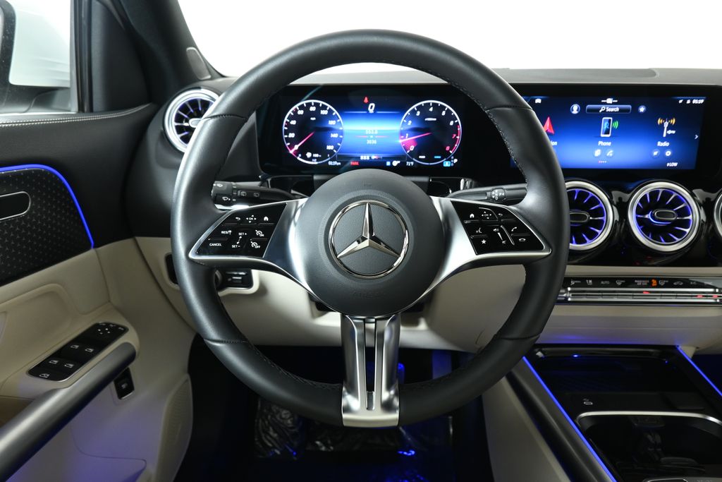 Thumbnail: 2025 Mercedes-Benz GLA - 16