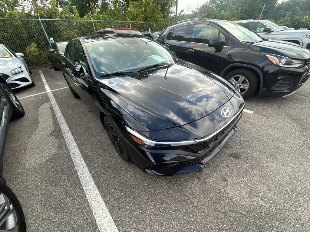 2026 Hyundai Elantra SEL Sport Premium FWD