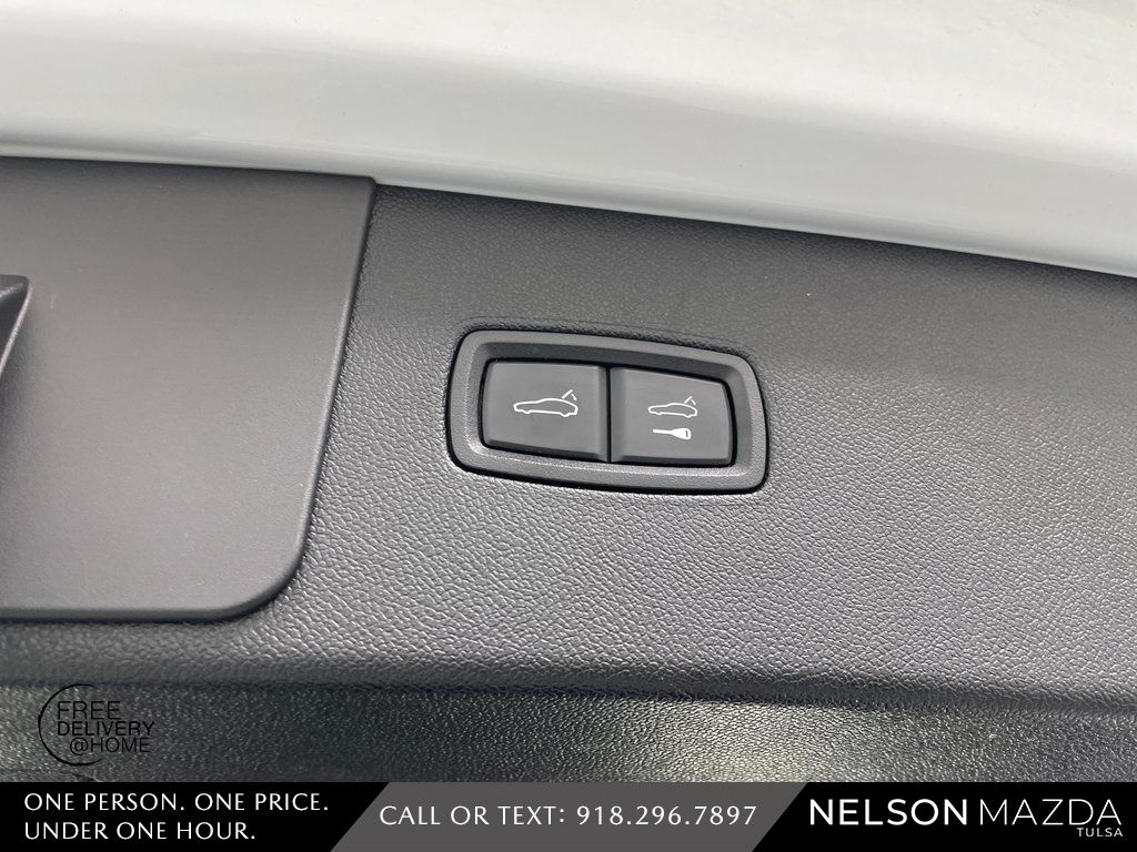 Used 2020 White Porsche S image 44