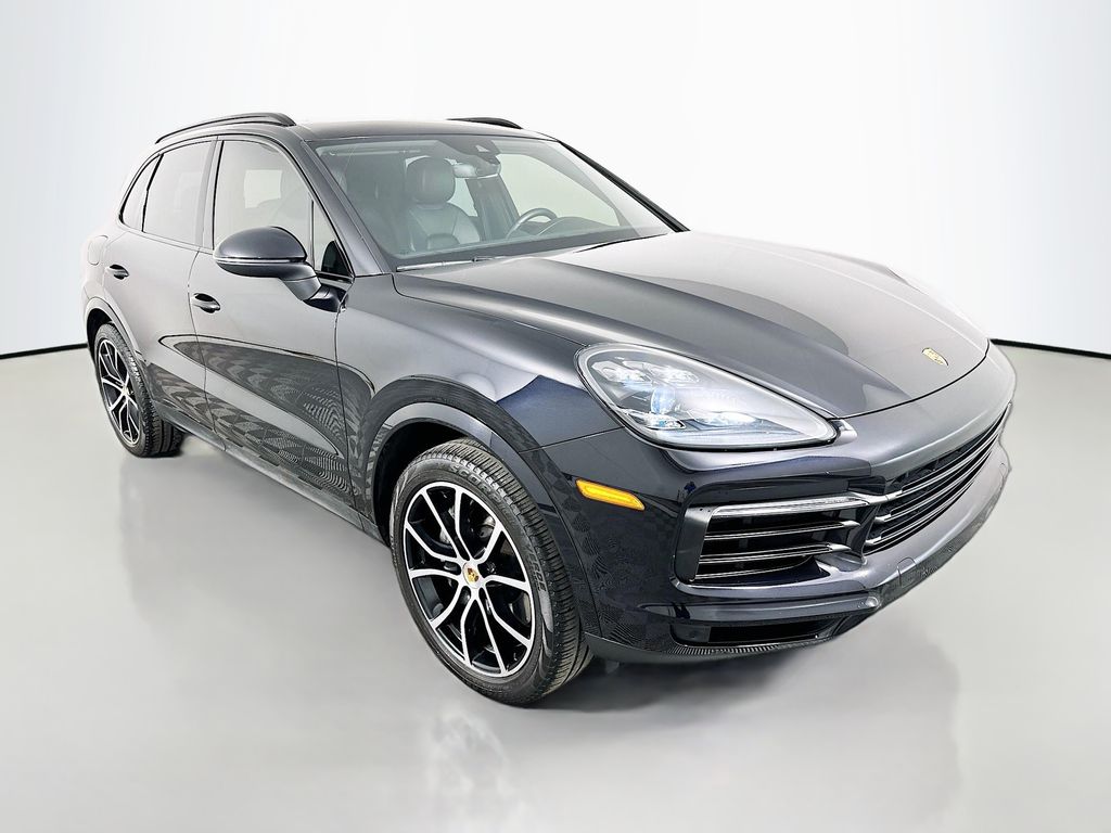 Thumbnail: 2019 Porsche Cayenne - 3