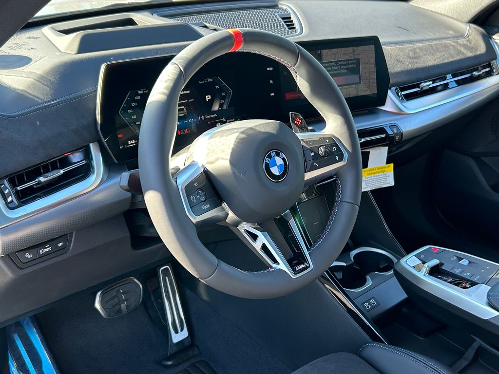 Thumbnail: 2025 BMW X2 - 13