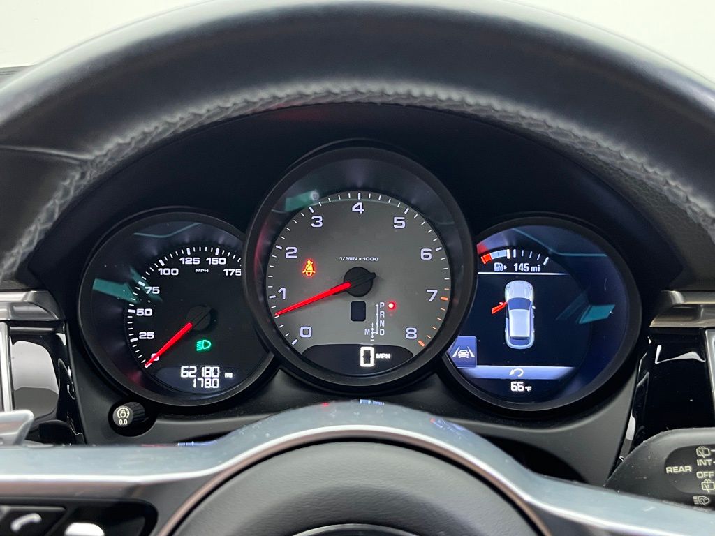 Thumbnail: 2017 Porsche Macan - 12