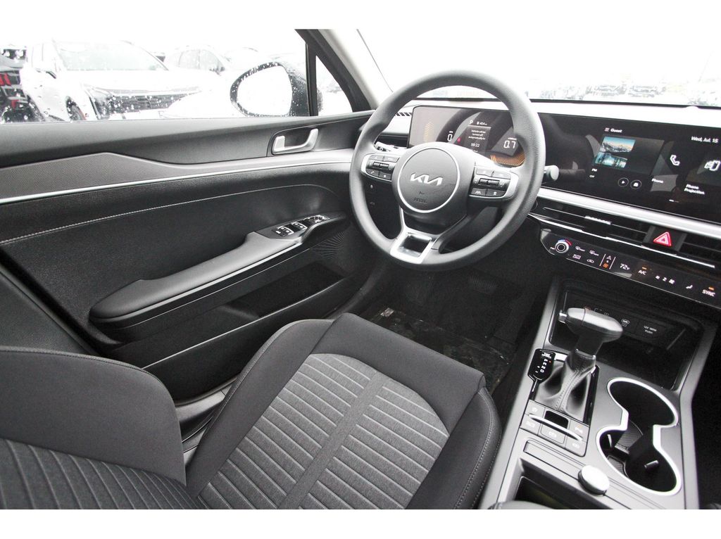 New 2026 Kia K5 Sedan