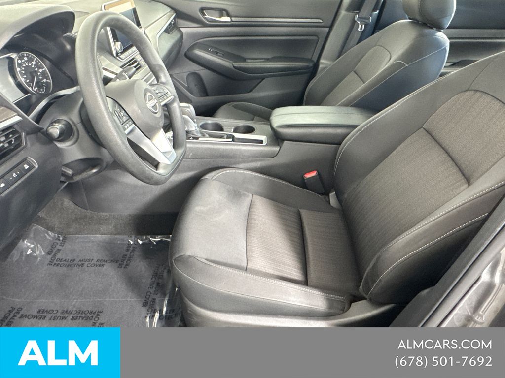 Used 2025 Gray Nissan 2.5 SV image 12