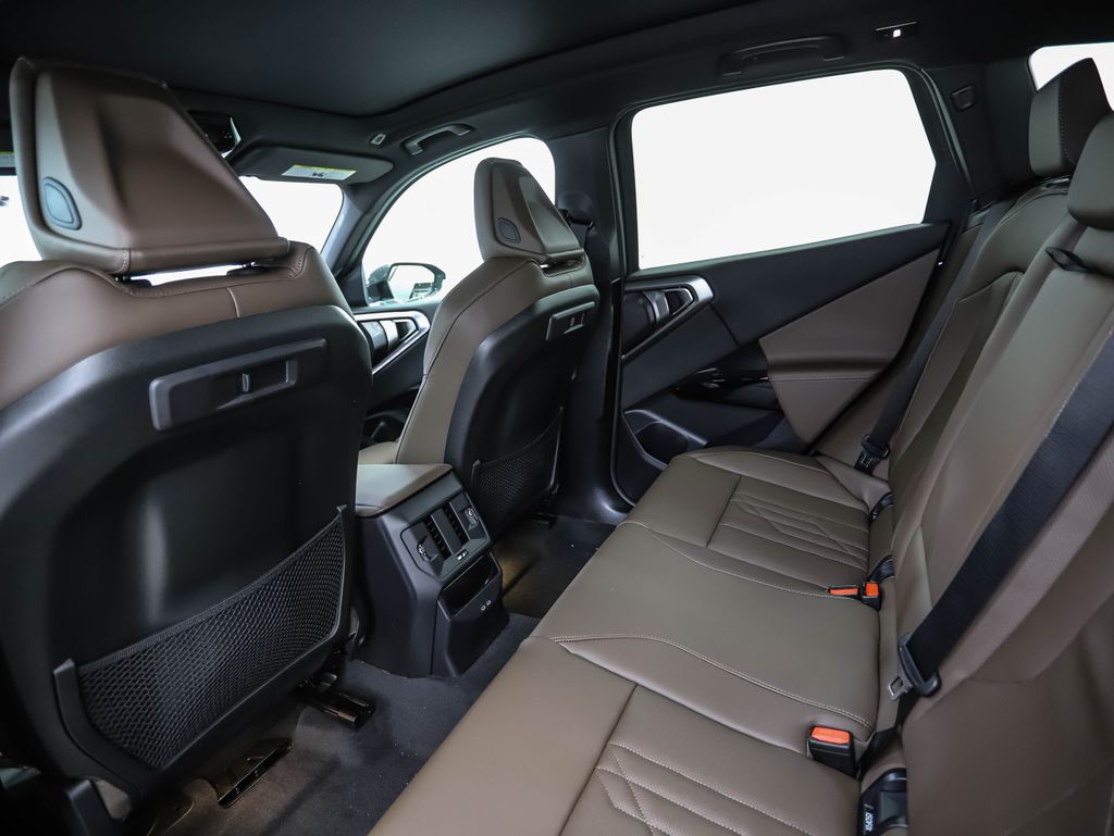 Thumbnail: 2026 BMW X3 - 21
