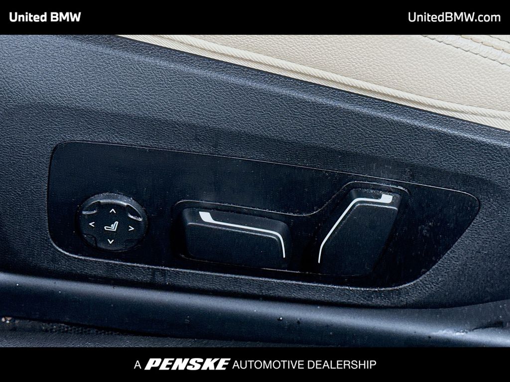 Thumbnail: 2025 BMW 4 Series - 4