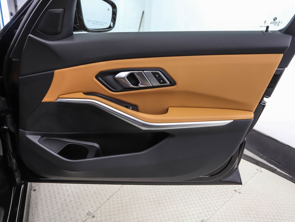 Thumbnail: 2023 BMW 3 Series - 29
