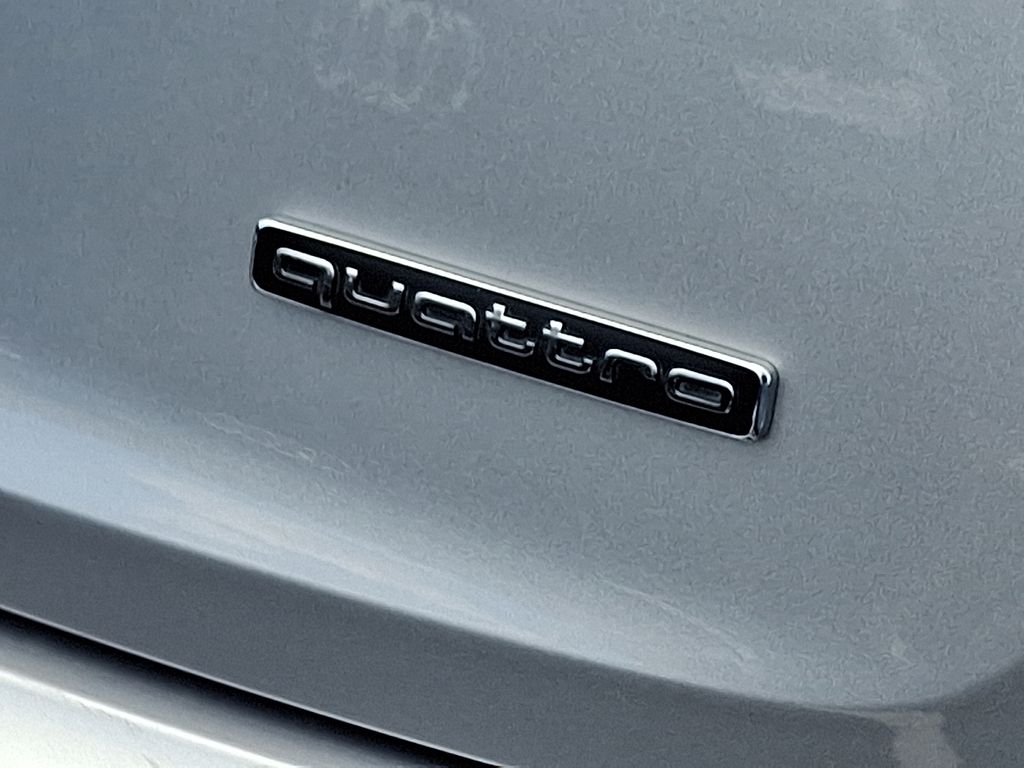 Thumbnail: 2023 Audi Q5 - 4