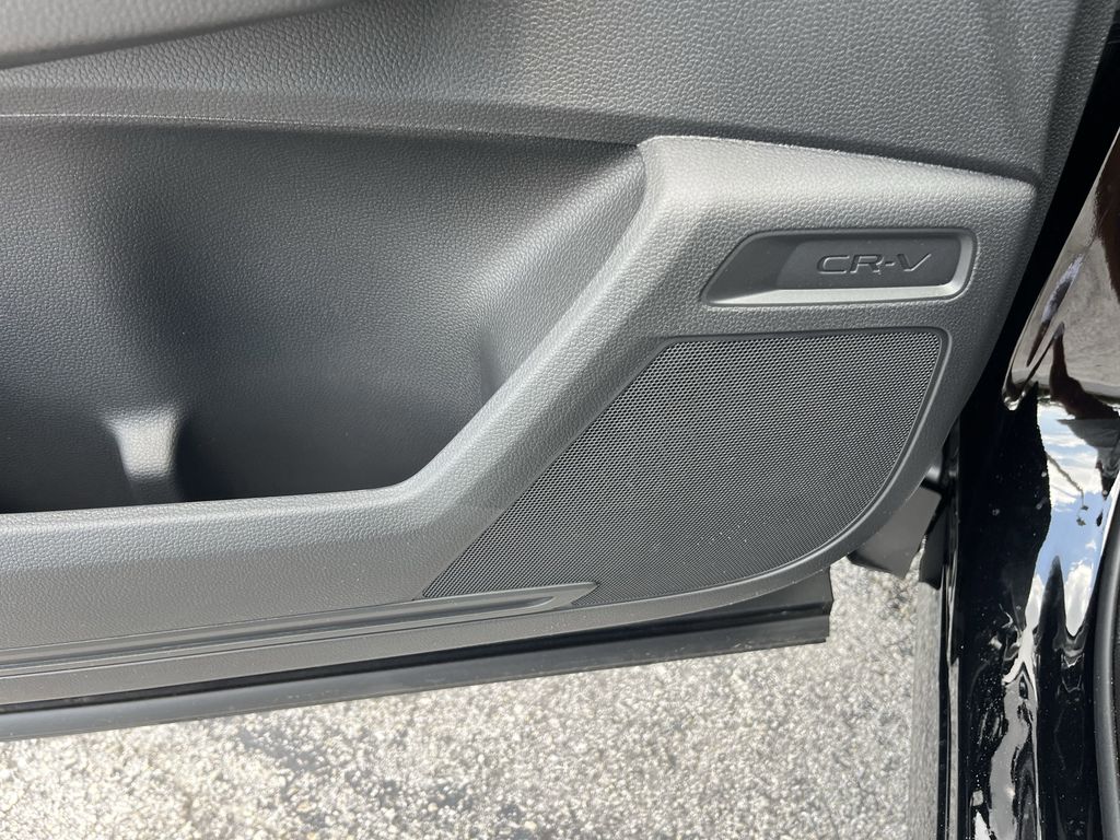 new 2026 Honda CR-V Hybrid car, priced at $38,437