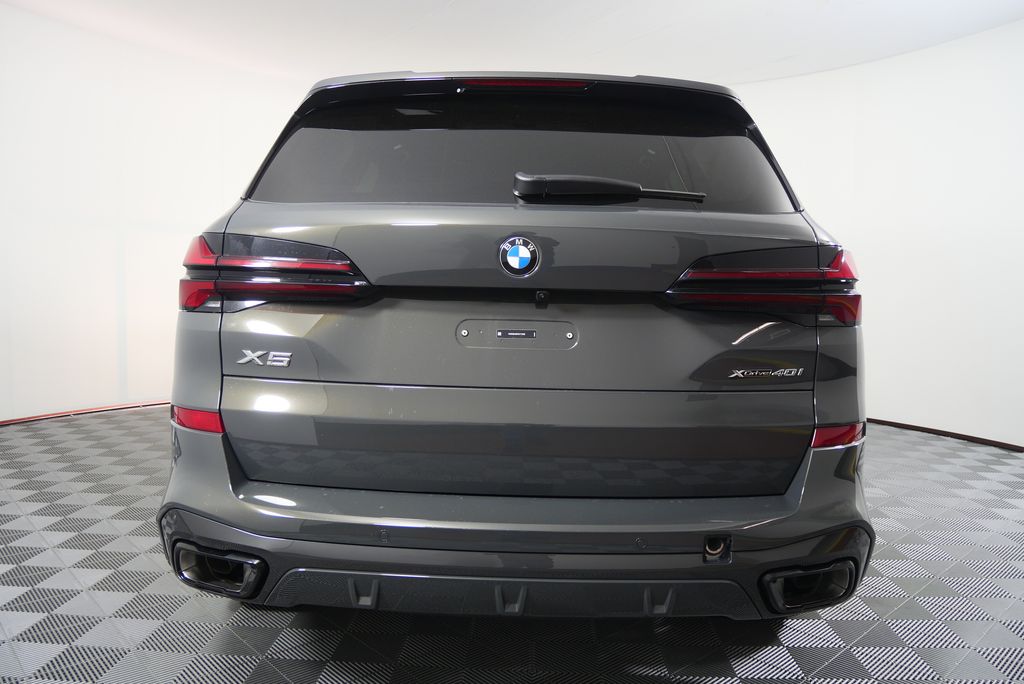 Thumbnail: 2026 BMW X5 - 4