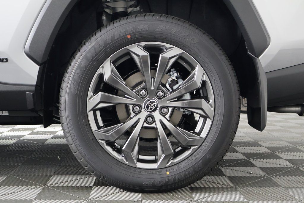 Thumbnail: 2025 Toyota RAV4 - 10