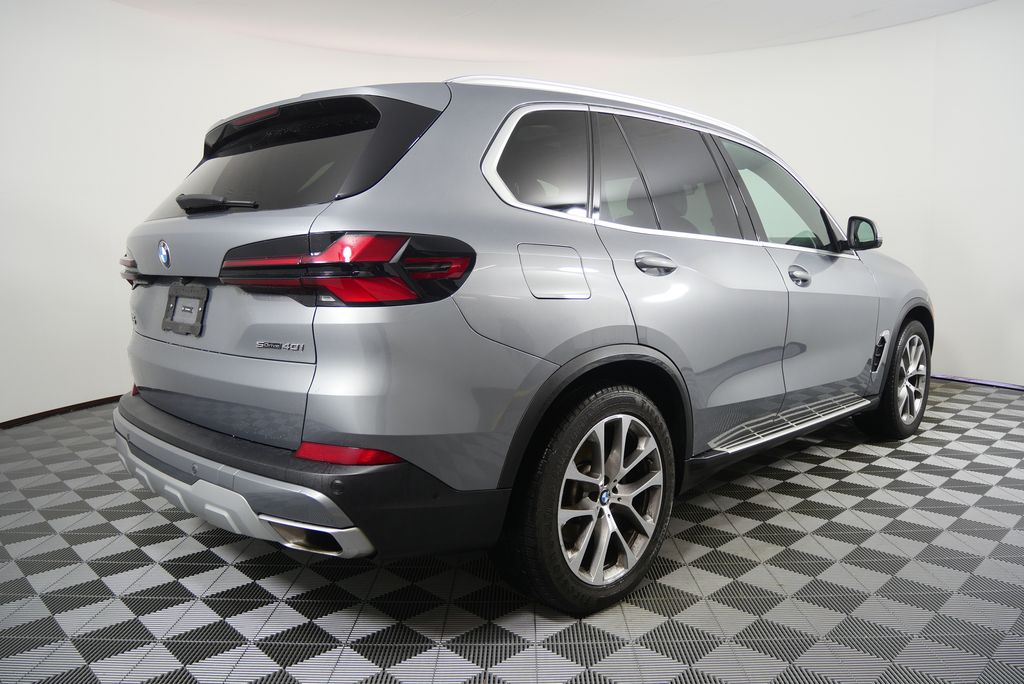 Thumbnail: 2024 BMW X5 - 3