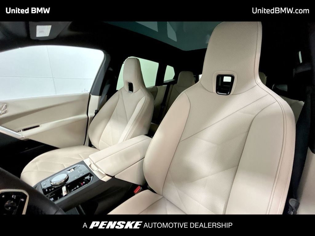 2025 BMW iX xDrive50 13