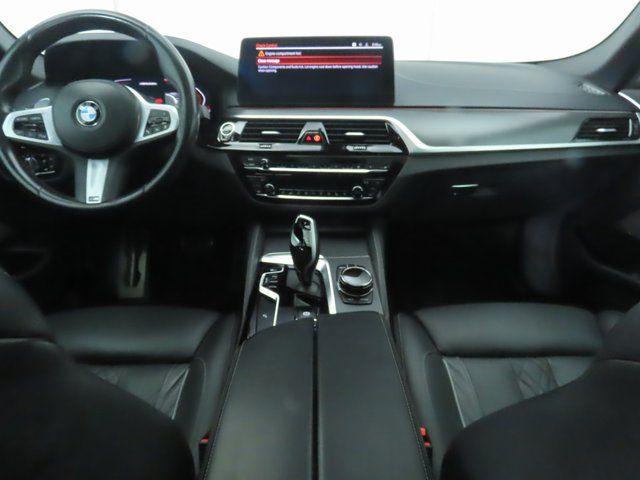 Thumbnail: 2023 BMW 5 Series - 13