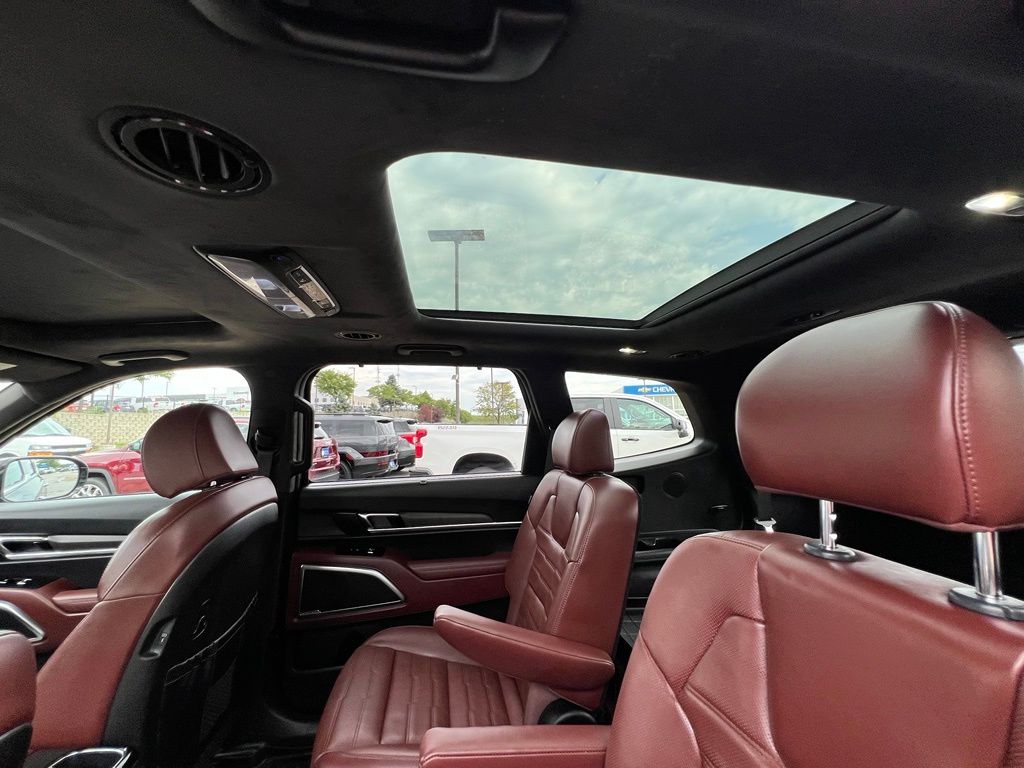 Used 2024 Kia Telluride SUV