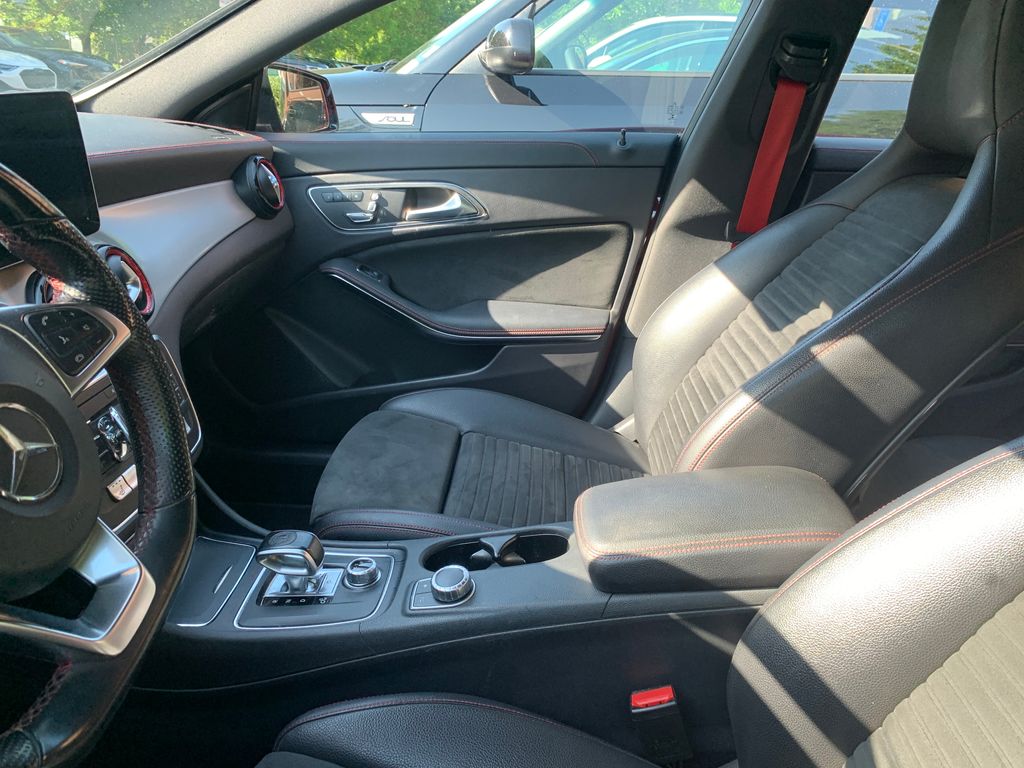 Thumbnail: 2018 Mercedes-Benz CLA - 10
