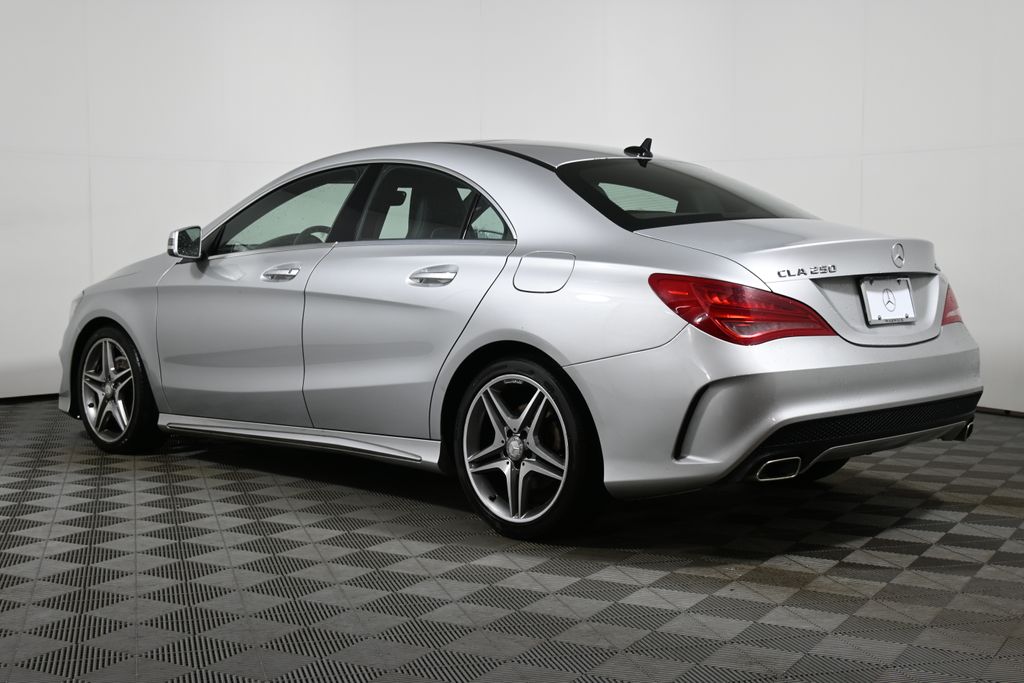 2015 Mercedes-Benz CLA 250 5