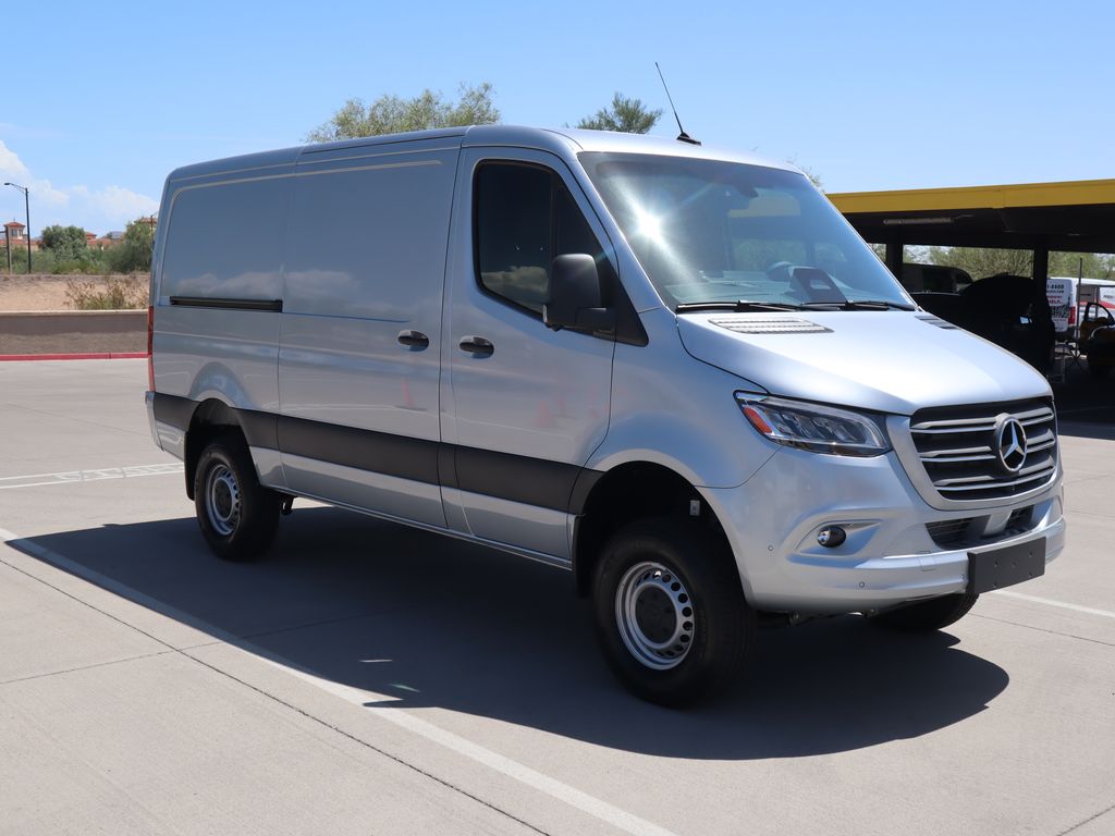Thumbnail: 2026 Mercedes-Benz Sprinter - 3