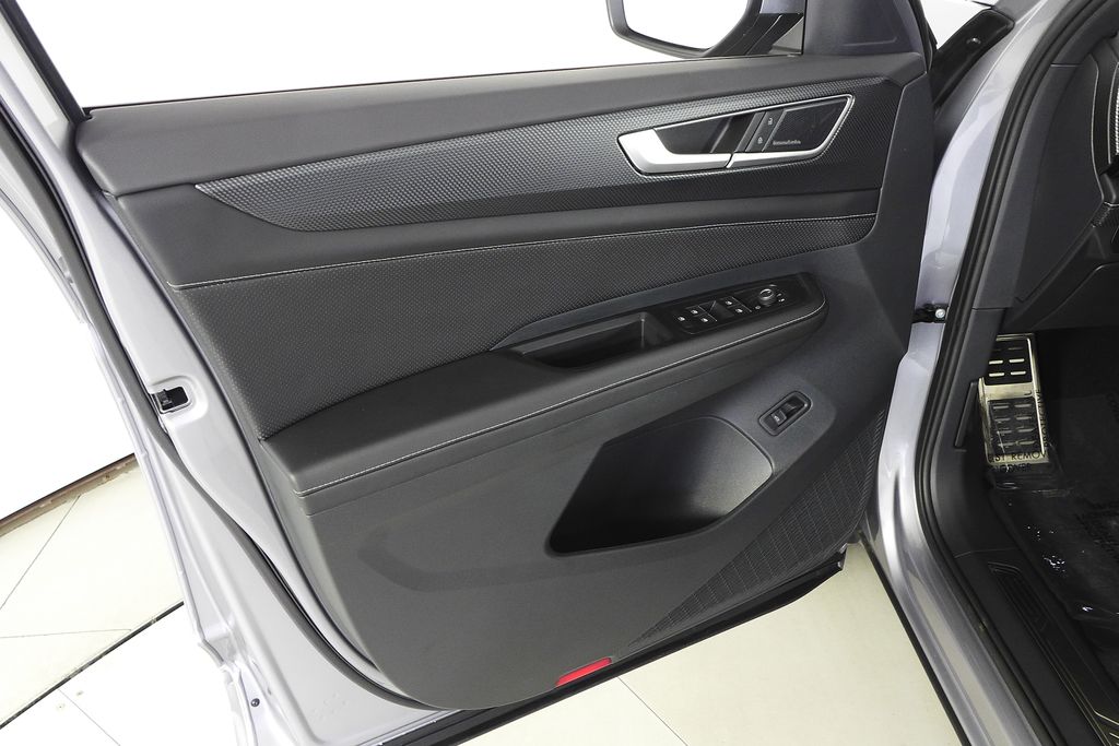 Thumbnail: 2025 Volkswagen Atlas - 11