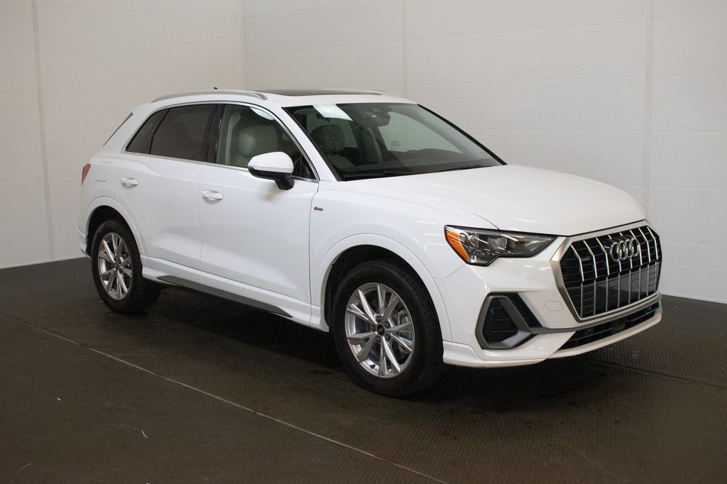 2021 Audi Q3 quattro Premium S Line 45 TFSI