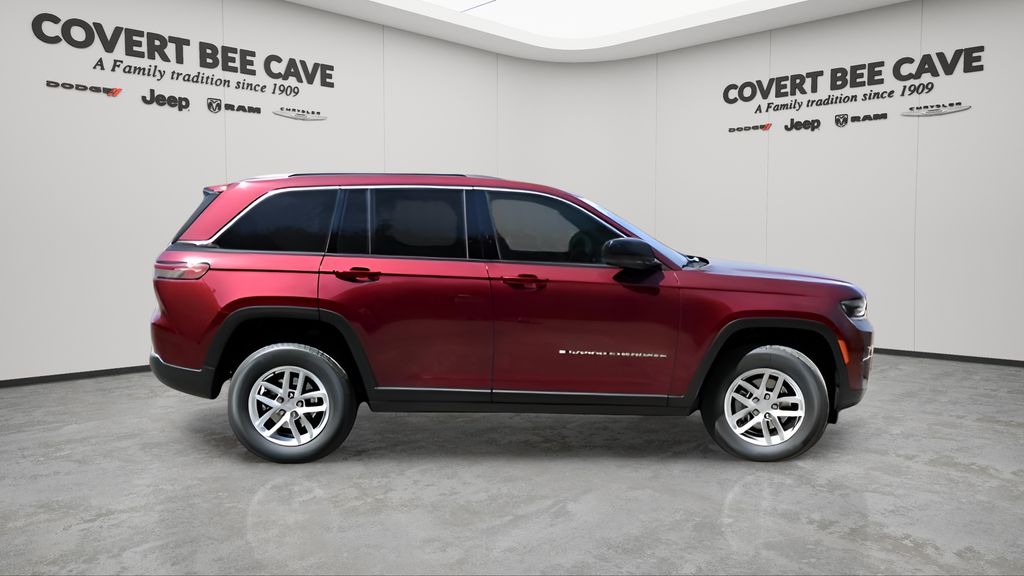New Car 2025 Jeep Grand Cherokee  Laredo X For Sale Under $30,000 In Austin, Texas