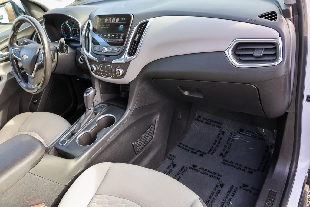 2018 Chevrolet Equinox LT 35