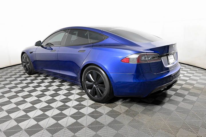 2022 Tesla Model S Base 31