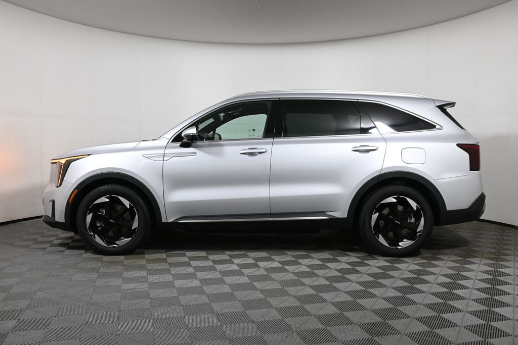 Thumbnail: 2025 Kia Sorento - 2