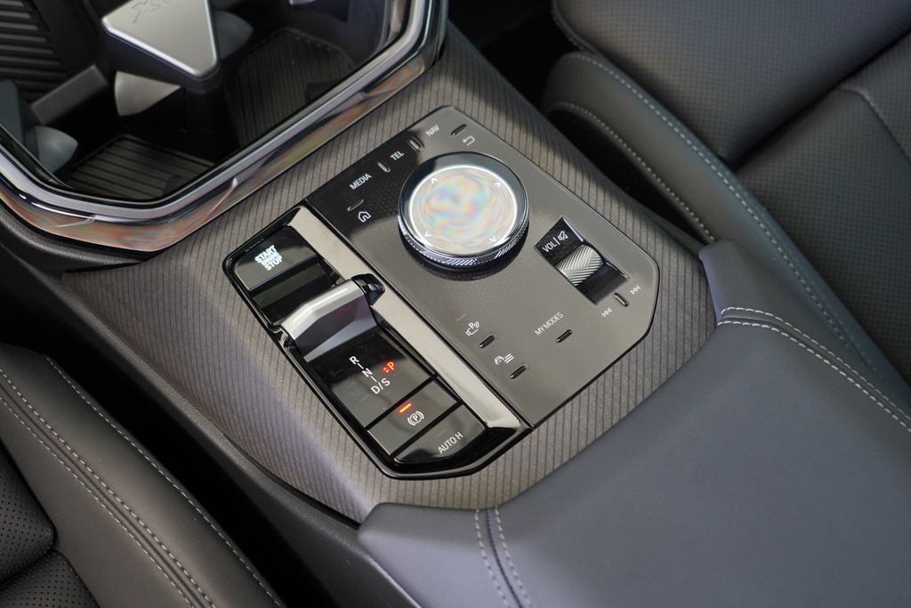 Thumbnail: 2026 BMW X3 - 18