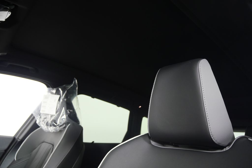 Thumbnail: 2025 BMW X3 - 12