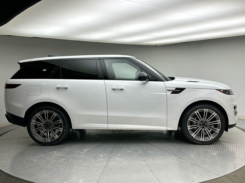 Thumbnail: 2026 Land Rover Range Rover Sport - 4