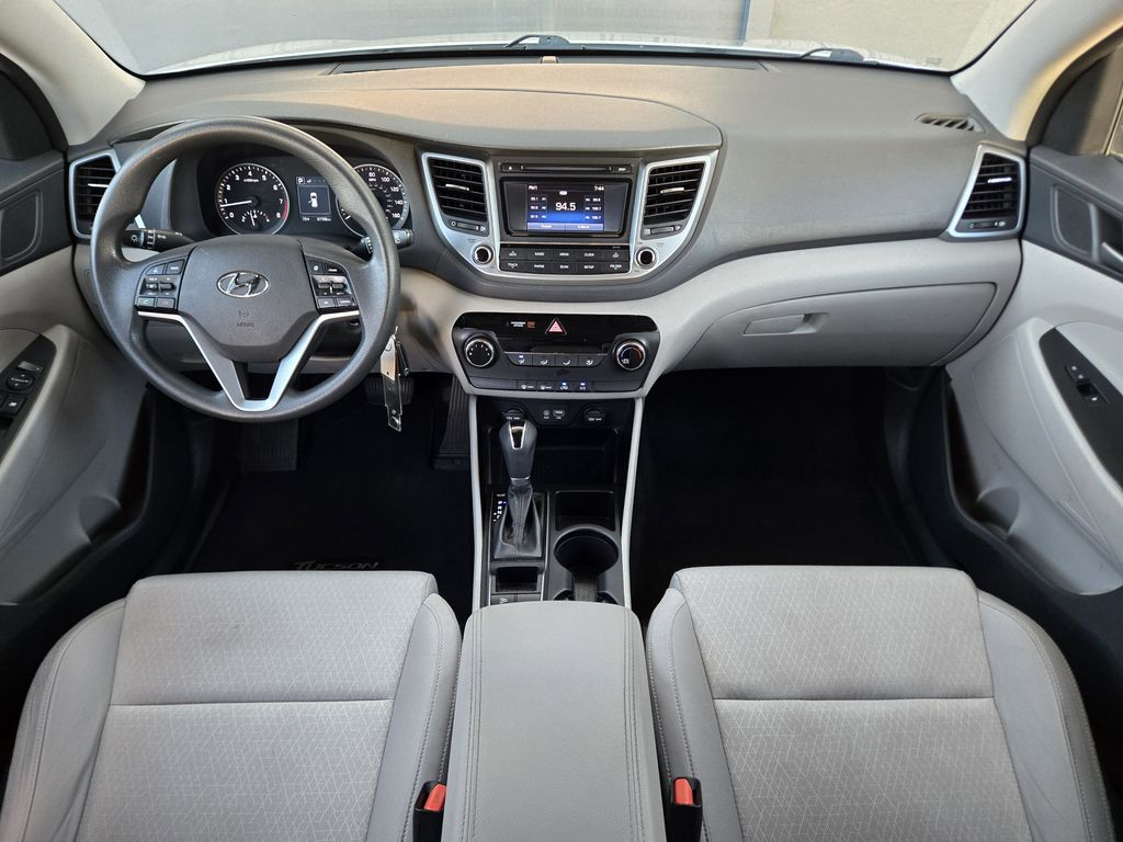 2017 Hyundai Tucson SE Silver at Traditions Chevrolet