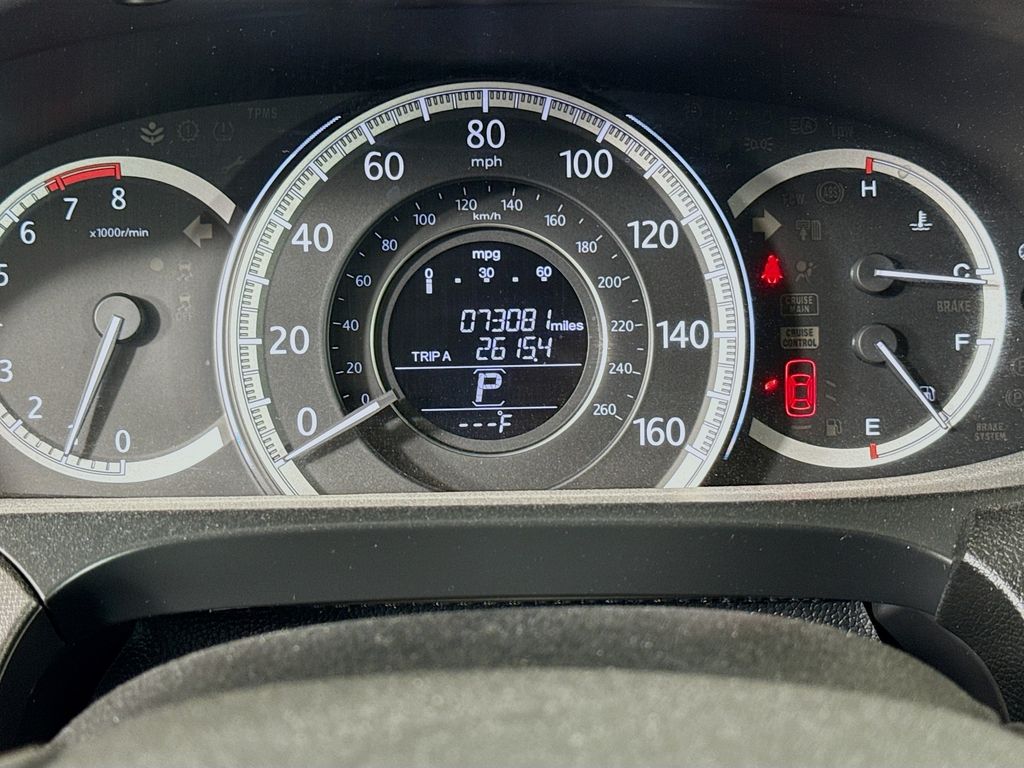 Thumbnail: 2015 Honda Accord - 12