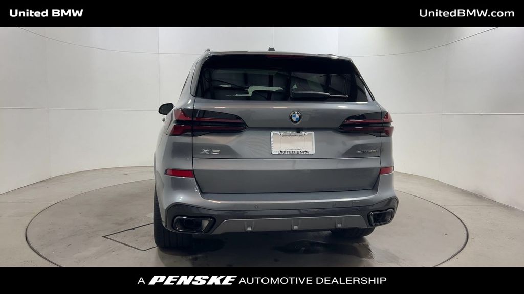 Thumbnail: 2026 BMW X5 - 7