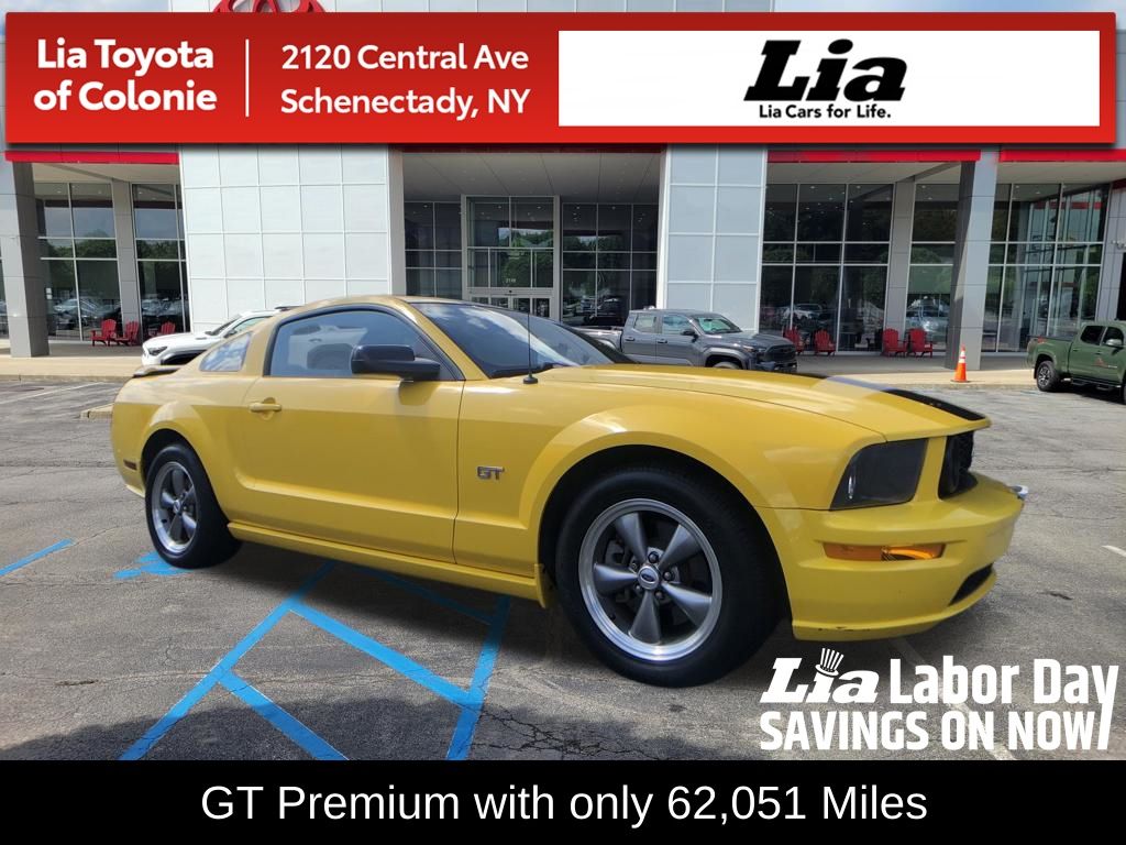 2006 Ford Mustang GT Premium RWD