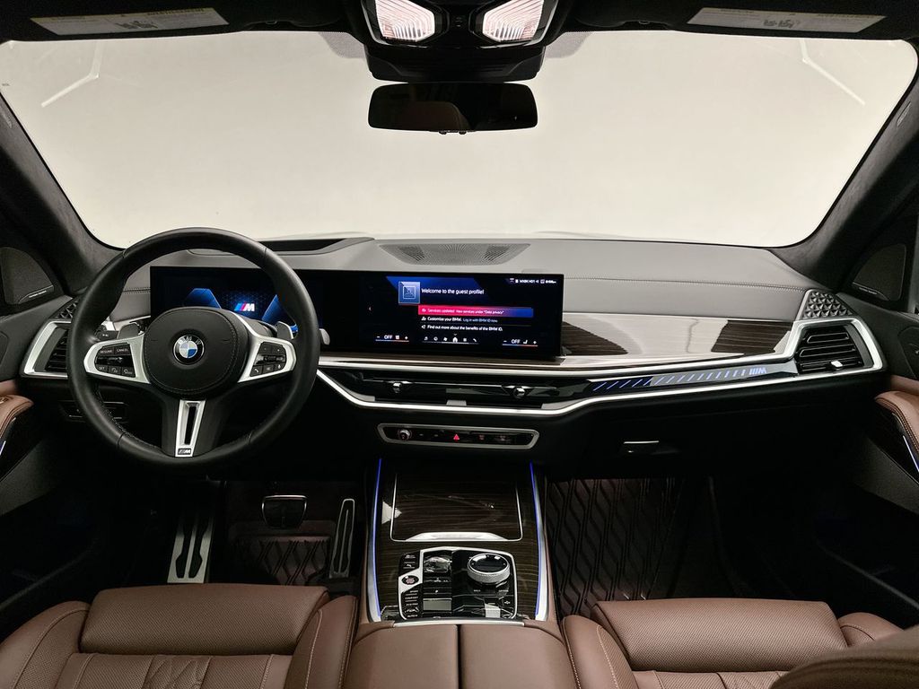Thumbnail: 2025 BMW X7 - 9