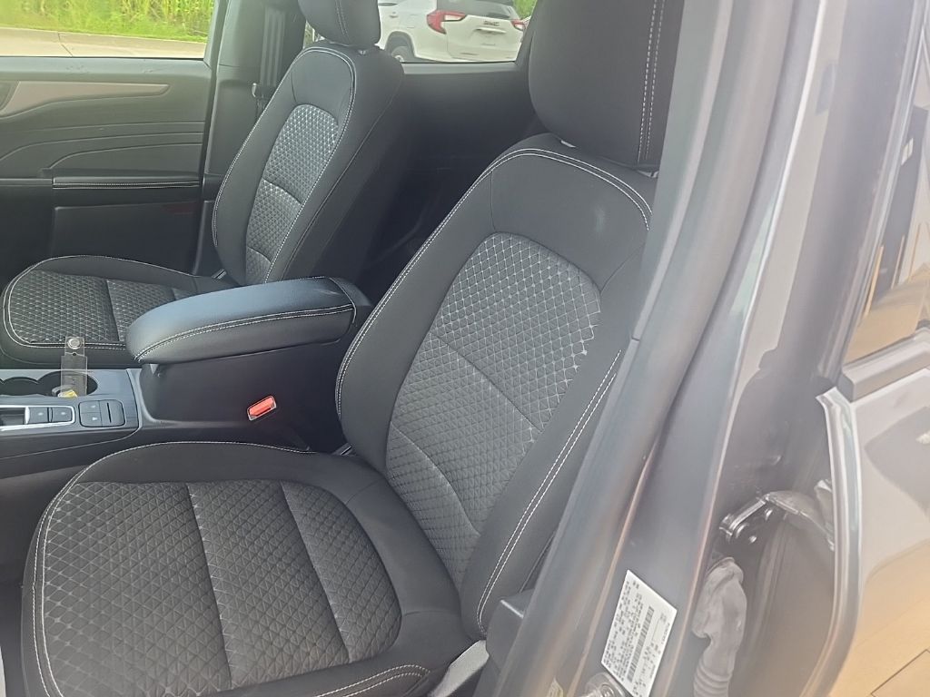 Used 2023 Ford Escape SUV