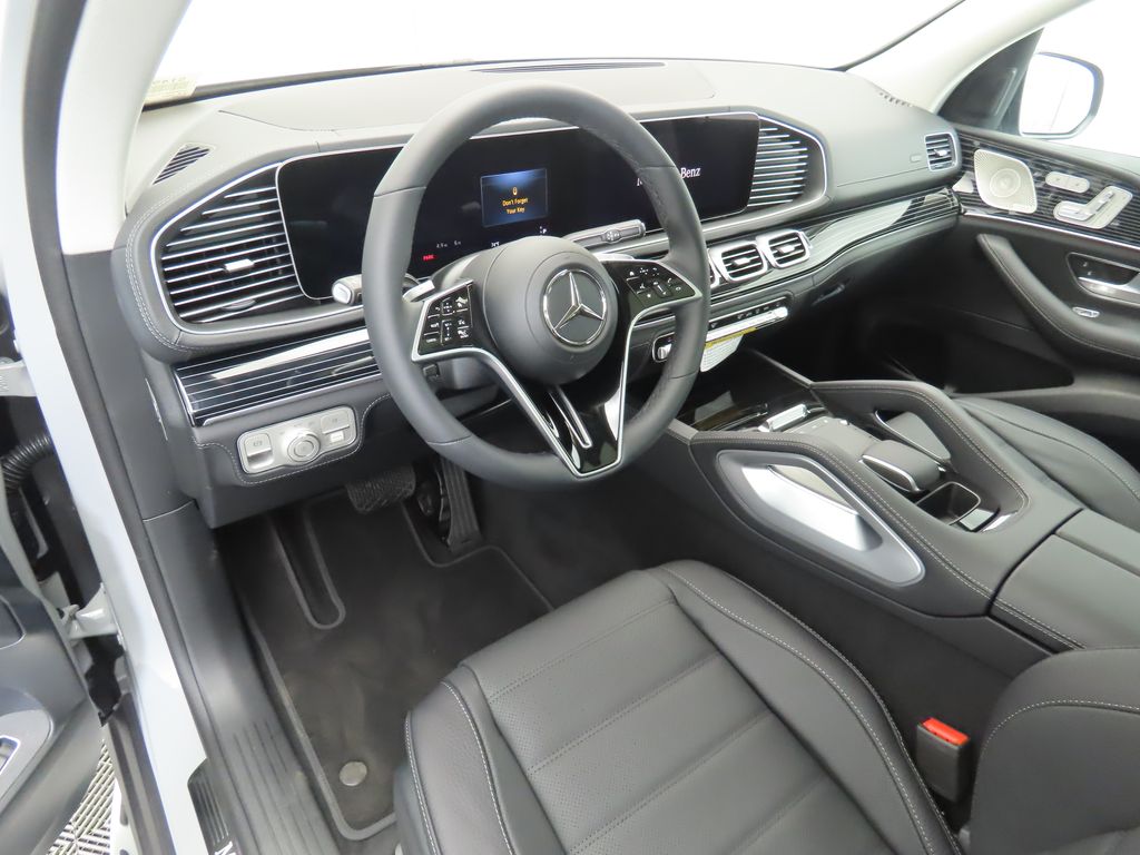 Thumbnail: 2026 Mercedes-Benz GLE - 10